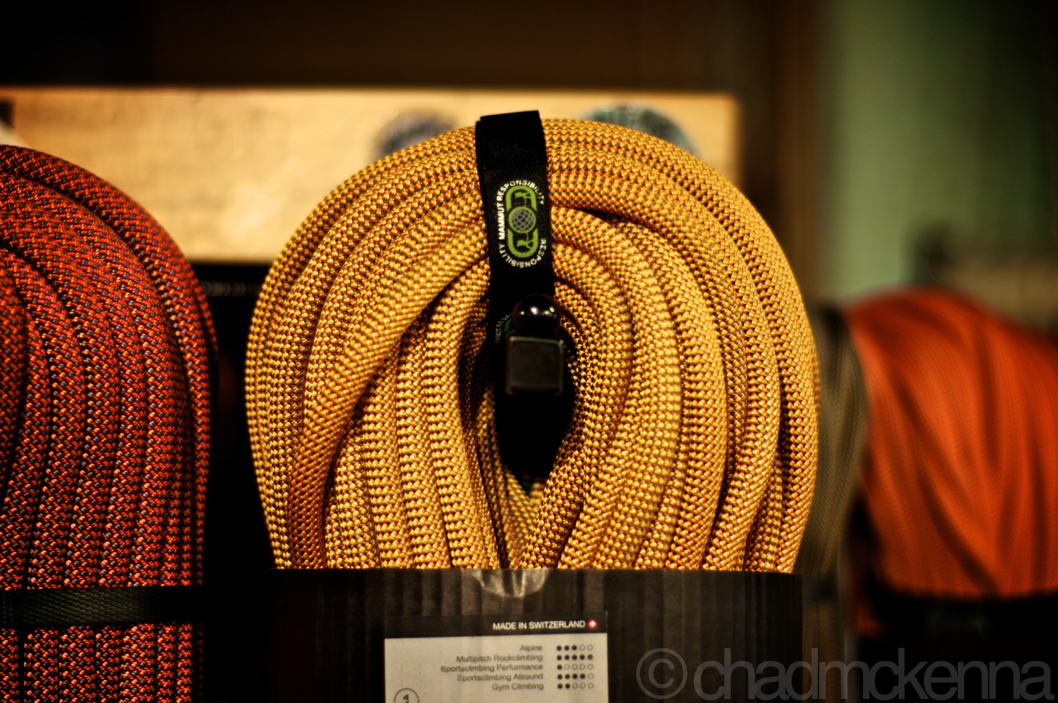 Climbing rope at the Bent Gate. (Nikkor 50mm, 1/40, F/1.8, ISO 200 on D5000)