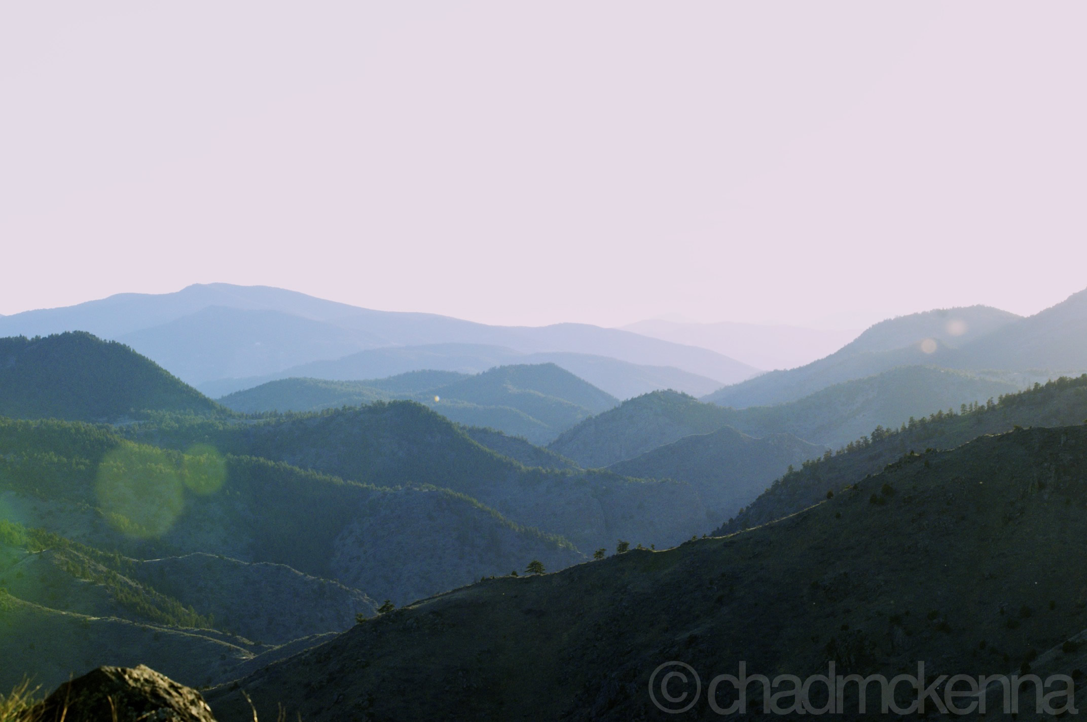 The Mountains behind Mt. Zion. (Sigma 70-200mm, 70mm, 1/160, F/14, ISO 400 on D5000)