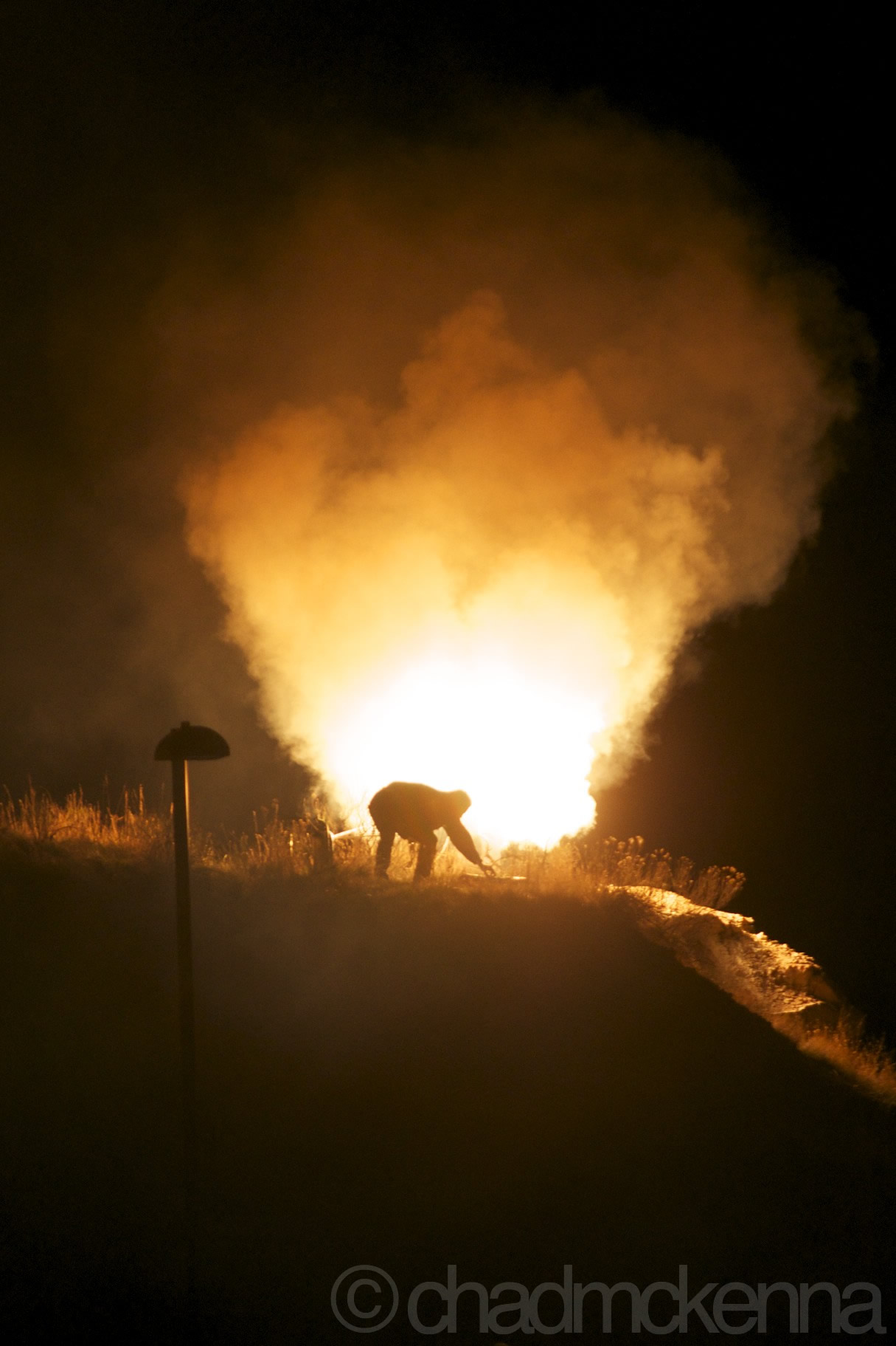 HE'S ON FIRE! (jk) (Sigma 70-200mm, 200mm, 1/200, F/2.8, ISO 800 on D5000)